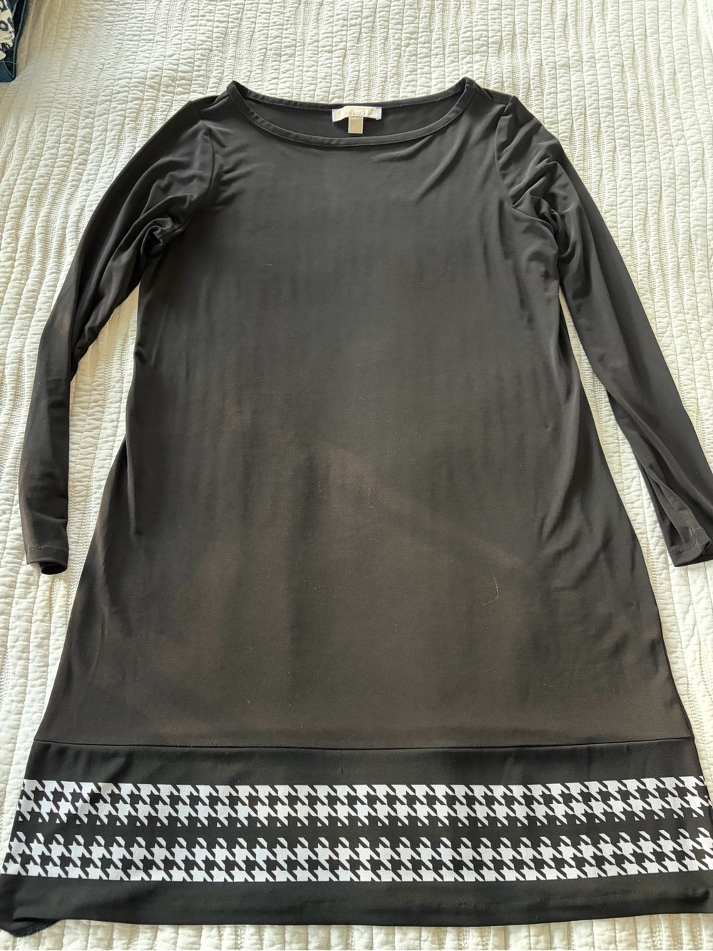 Michael Kors Black Long-Sleeve Shift Dress with Houndstooth Hem